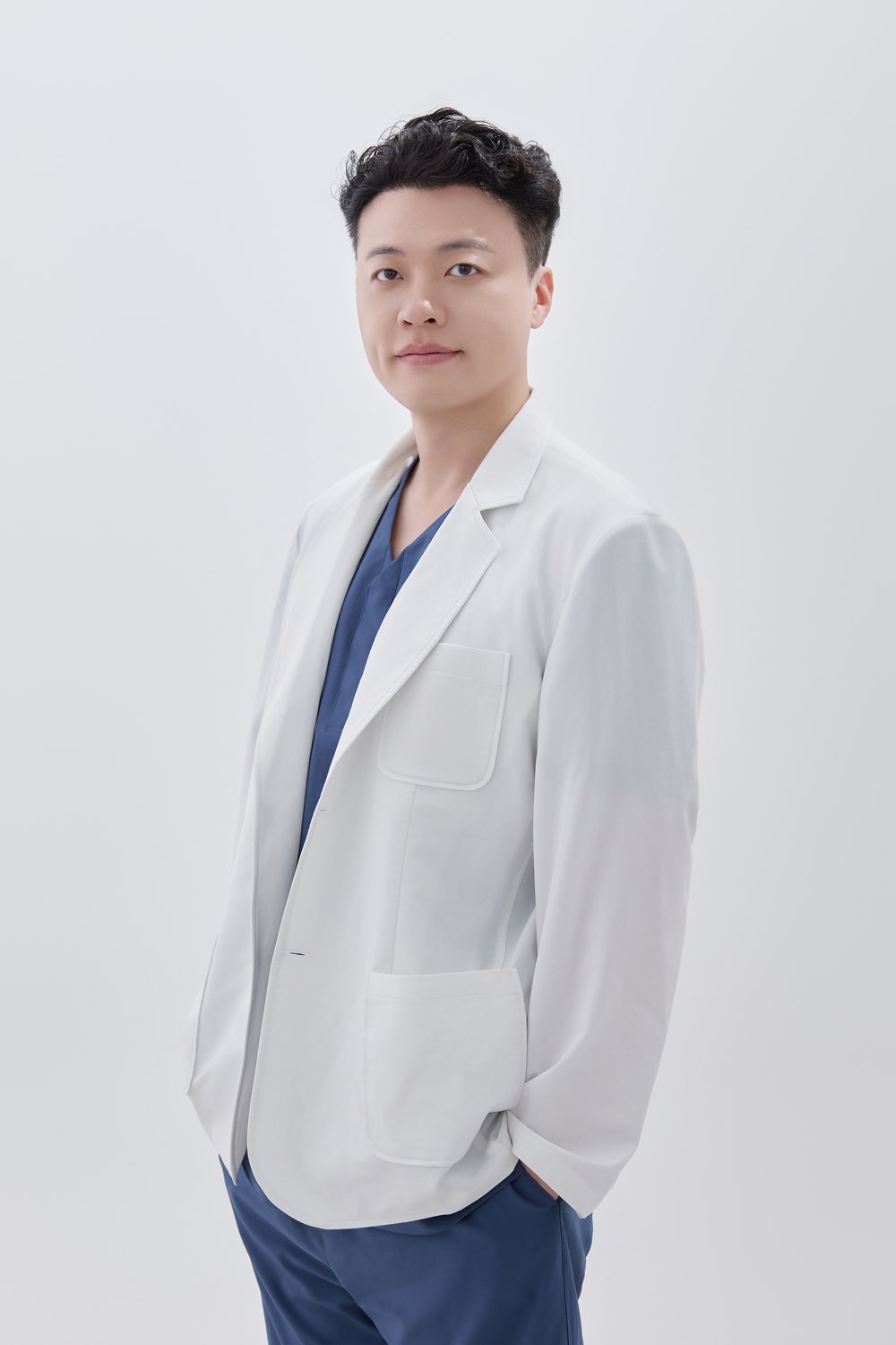 웰유 가정의학과 대표원장 유용재
